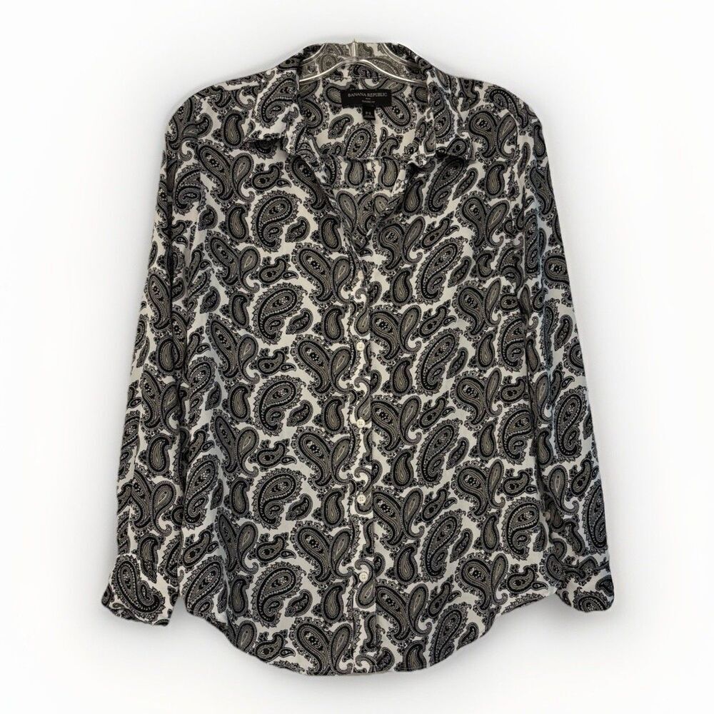 Banana Republic Women's Black Paisley Button Down Shirt Blouse Size Small